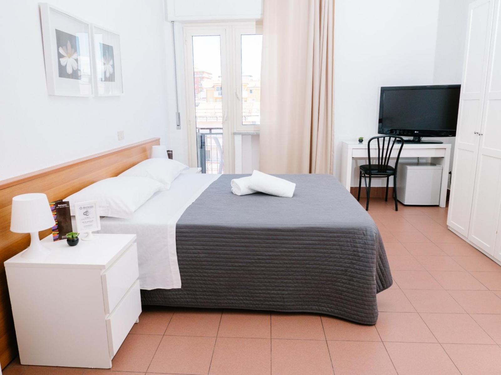 Hotel Antagos Montesilvano Marina Екстериор снимка