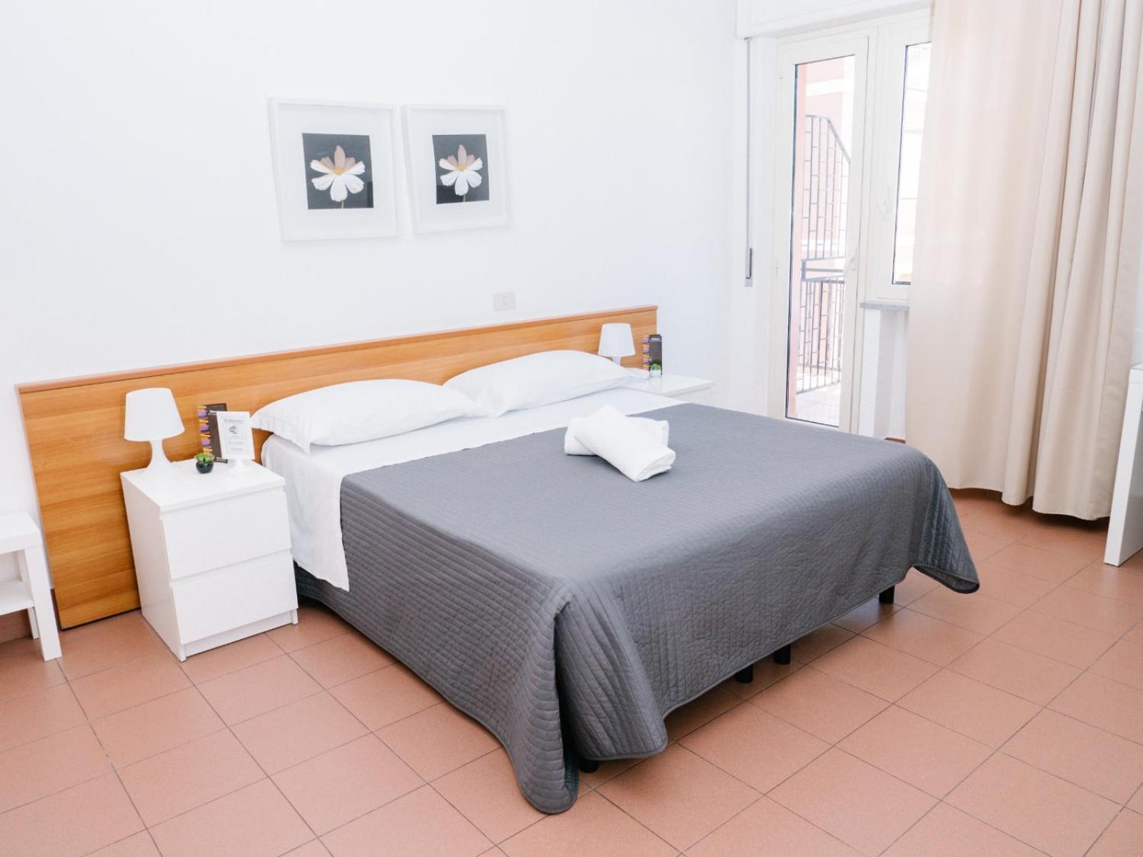 Hotel Antagos Montesilvano Marina Екстериор снимка
