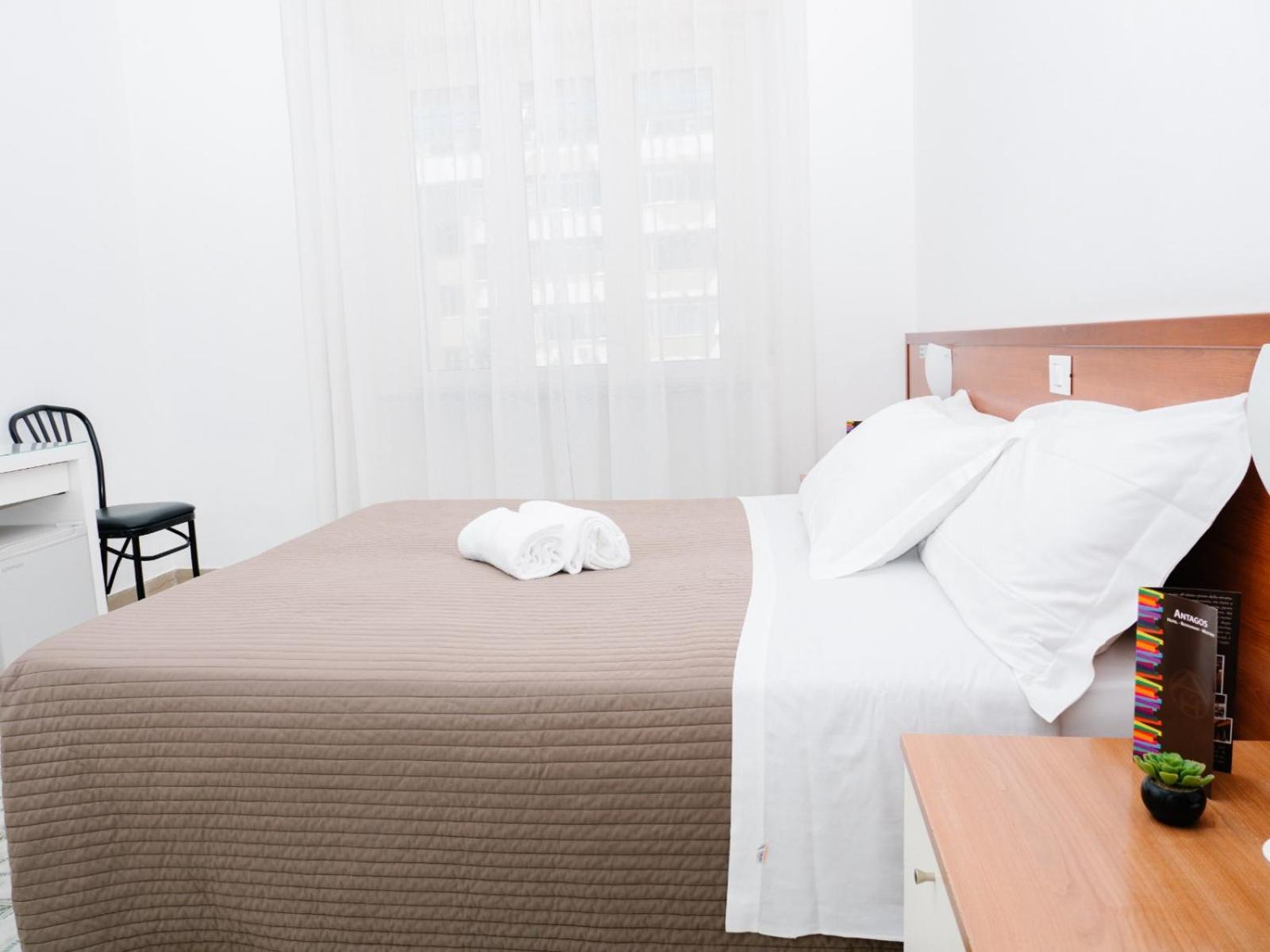 Hotel Antagos Montesilvano Marina Екстериор снимка