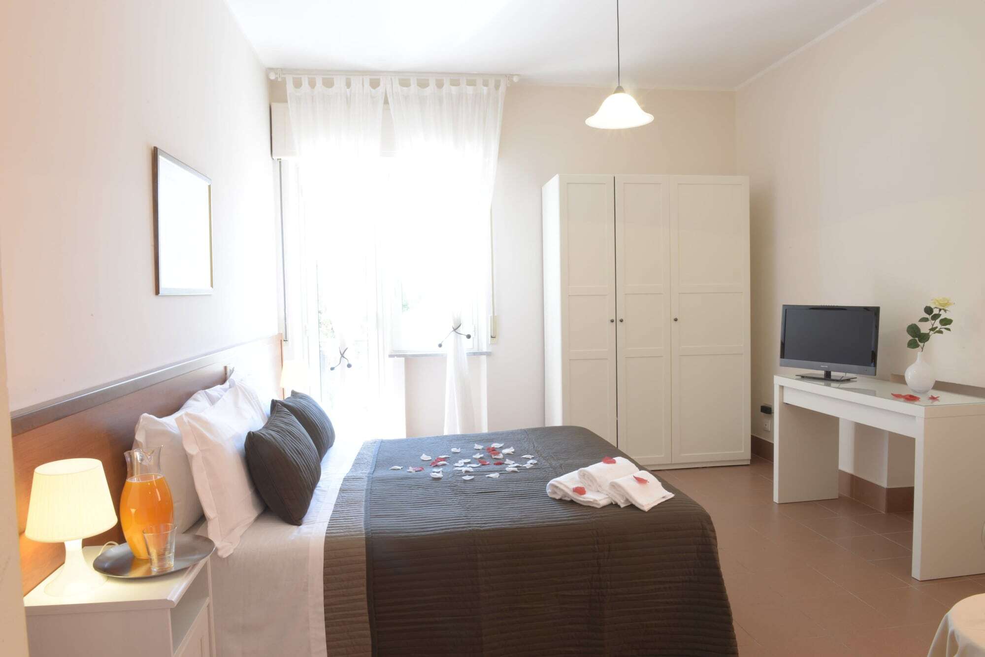 Hotel Antagos Montesilvano Marina Екстериор снимка